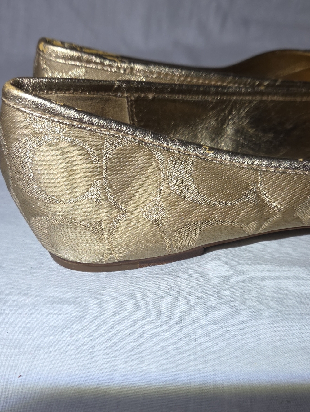 COACH GOLD Ballet Flats With Bow And Golden Highlights Classic CC Size 7 Womens - Picture 5 of 11